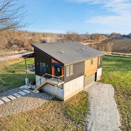 Private And Modern Near River And Wildlife Refuge